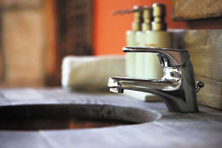 A2B Plumbers are able to fix any leaking taps you may have in West Dulwich. 